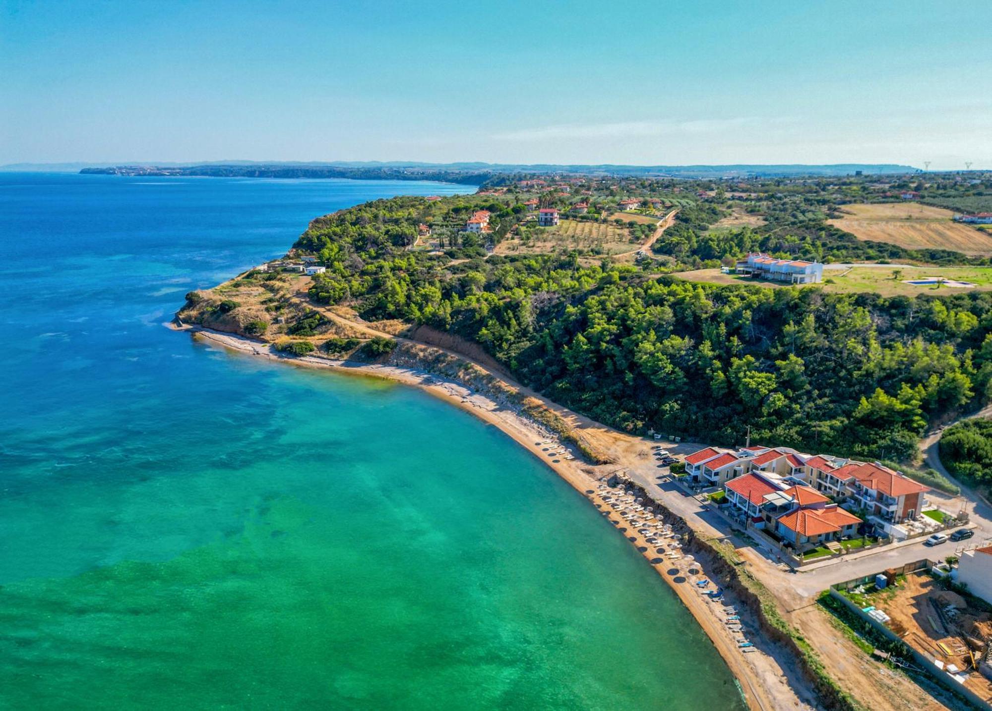 Elpiniki Luxury Apartments Nea Poteidaia Exterior foto